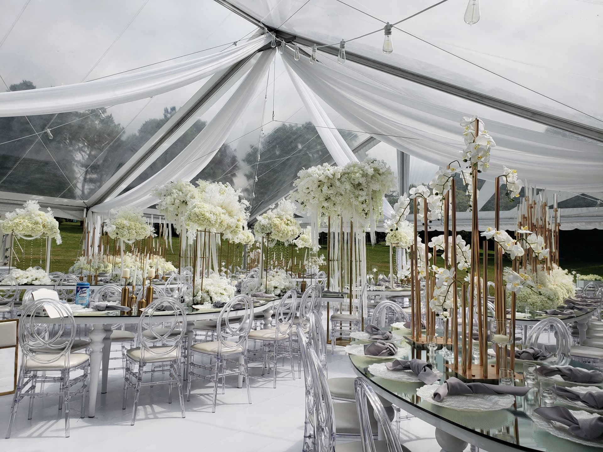 Rustic table setting